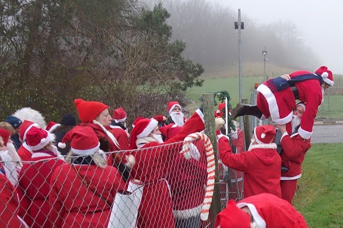 Billeder fra performancen Julemandshæren (2019)